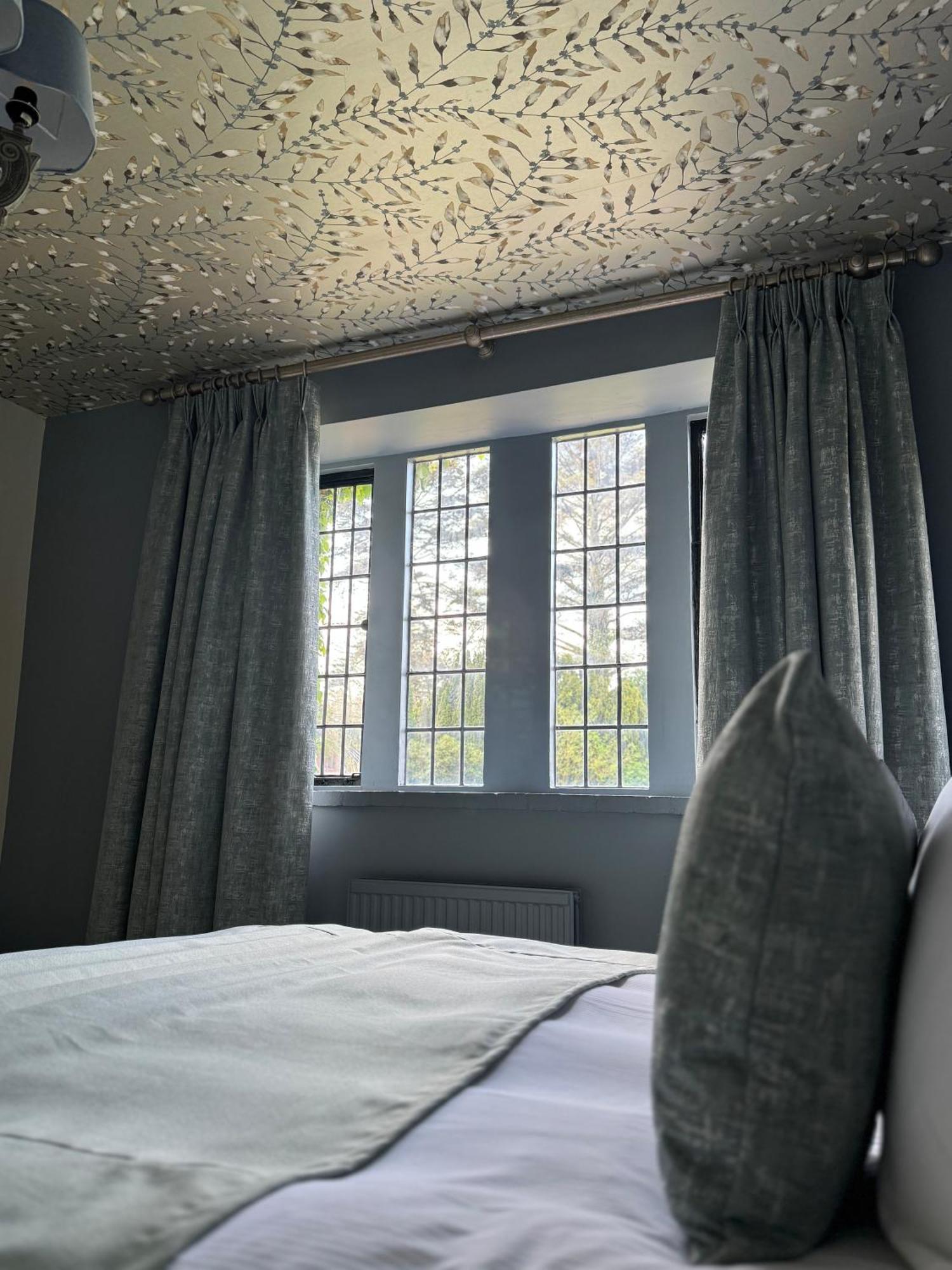 Abbey House Hotel Barrow-in-Furness Екстериор снимка