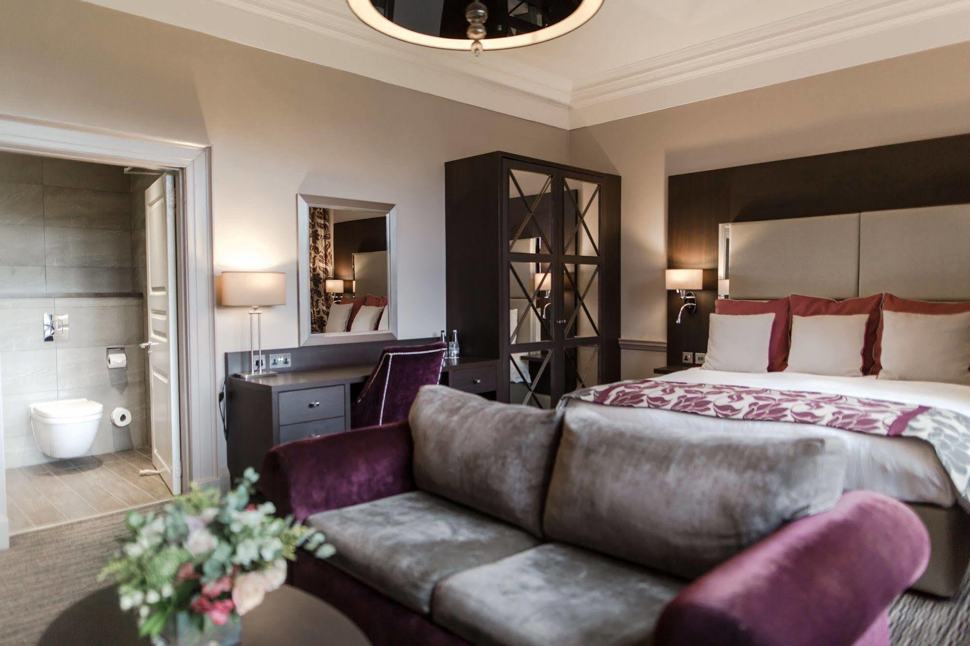 Abbey House Hotel Barrow-in-Furness Екстериор снимка